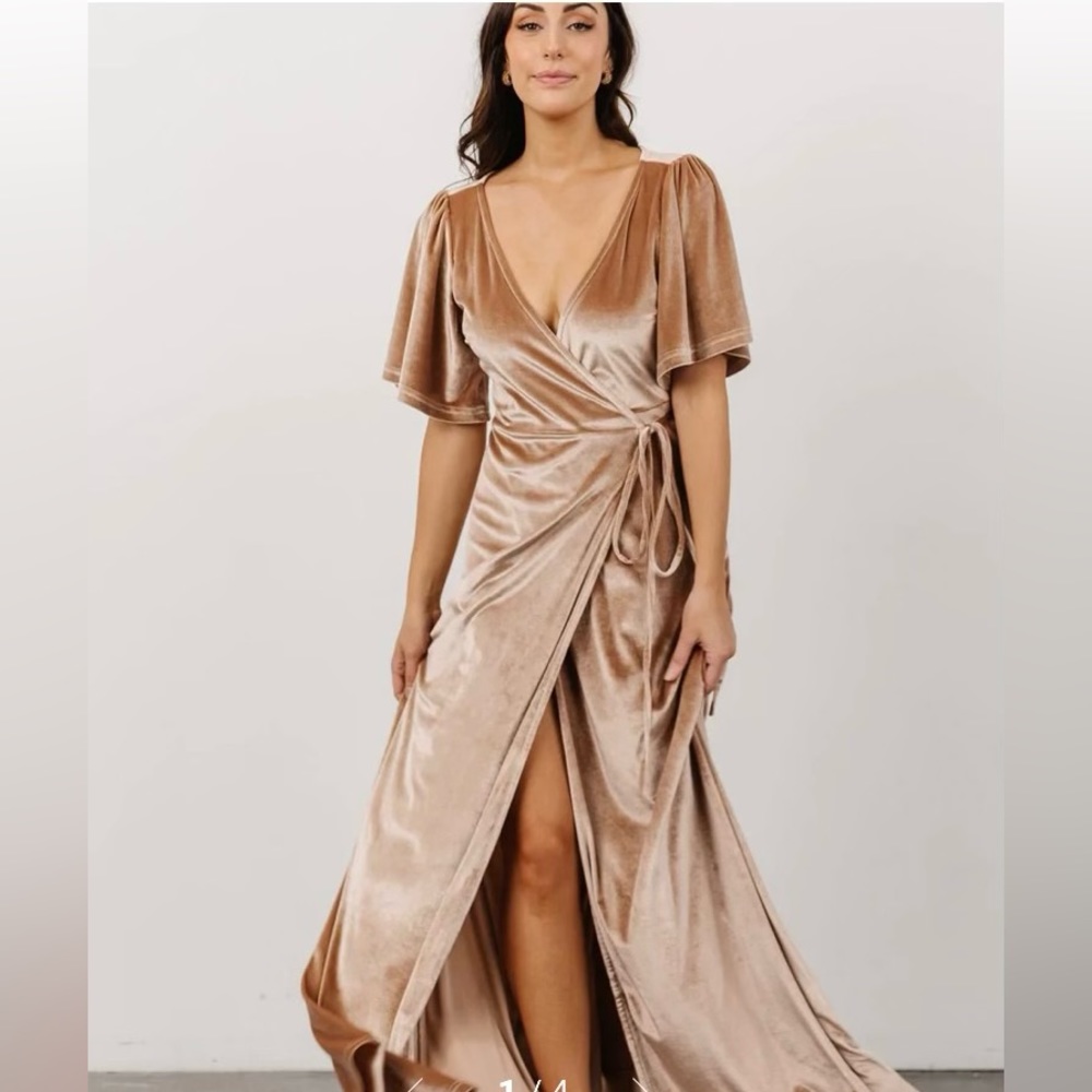 Never been worn beautiful champagne Baltic born velvet dress
